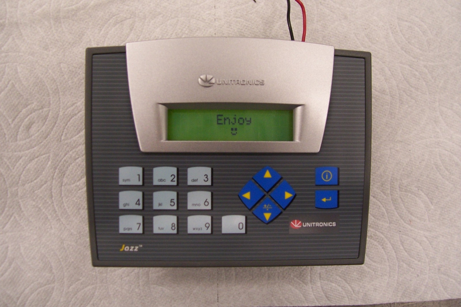 PLC Unitronics Jazz Micro-OPLCJZ10-11R10 Plus Unitronics Programming Kit JZ-PRG