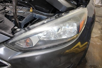 Ford Focus Left Headlight Halogen Black Bezel Led Daytime Running Lam Lamp OEM