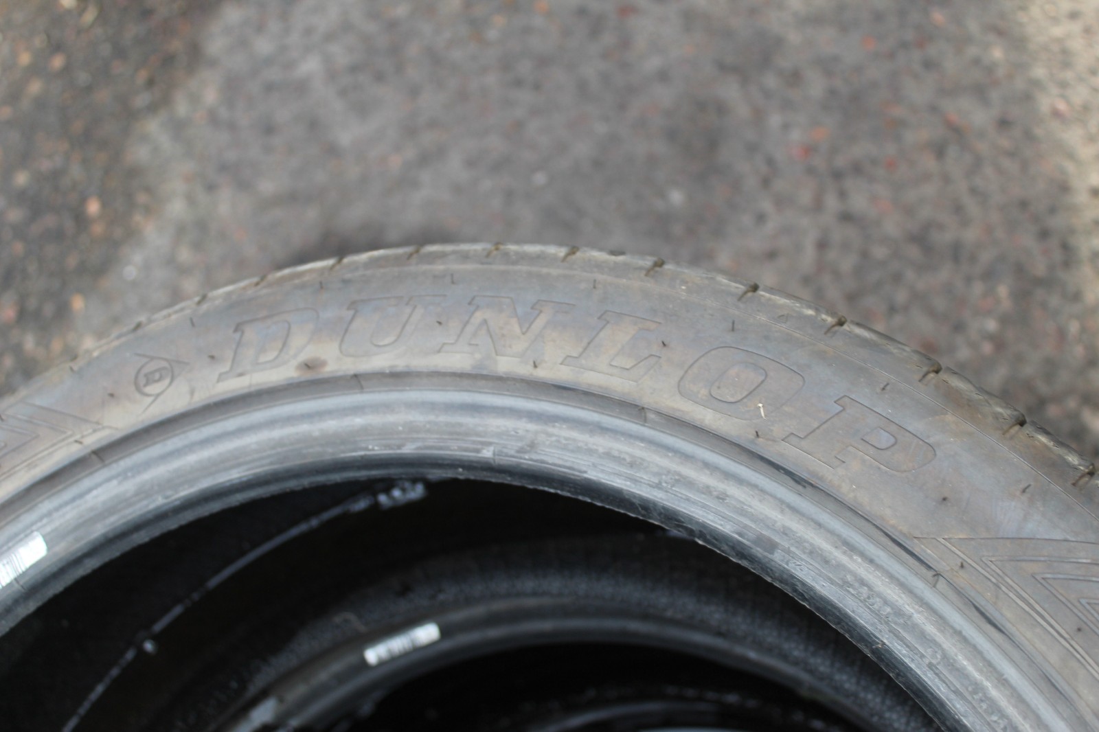 235 45 20 Dunlop, Sport Maxx RT2, XL, 100W, x2 A Pair 7.0mm (F1_tyres) L3878