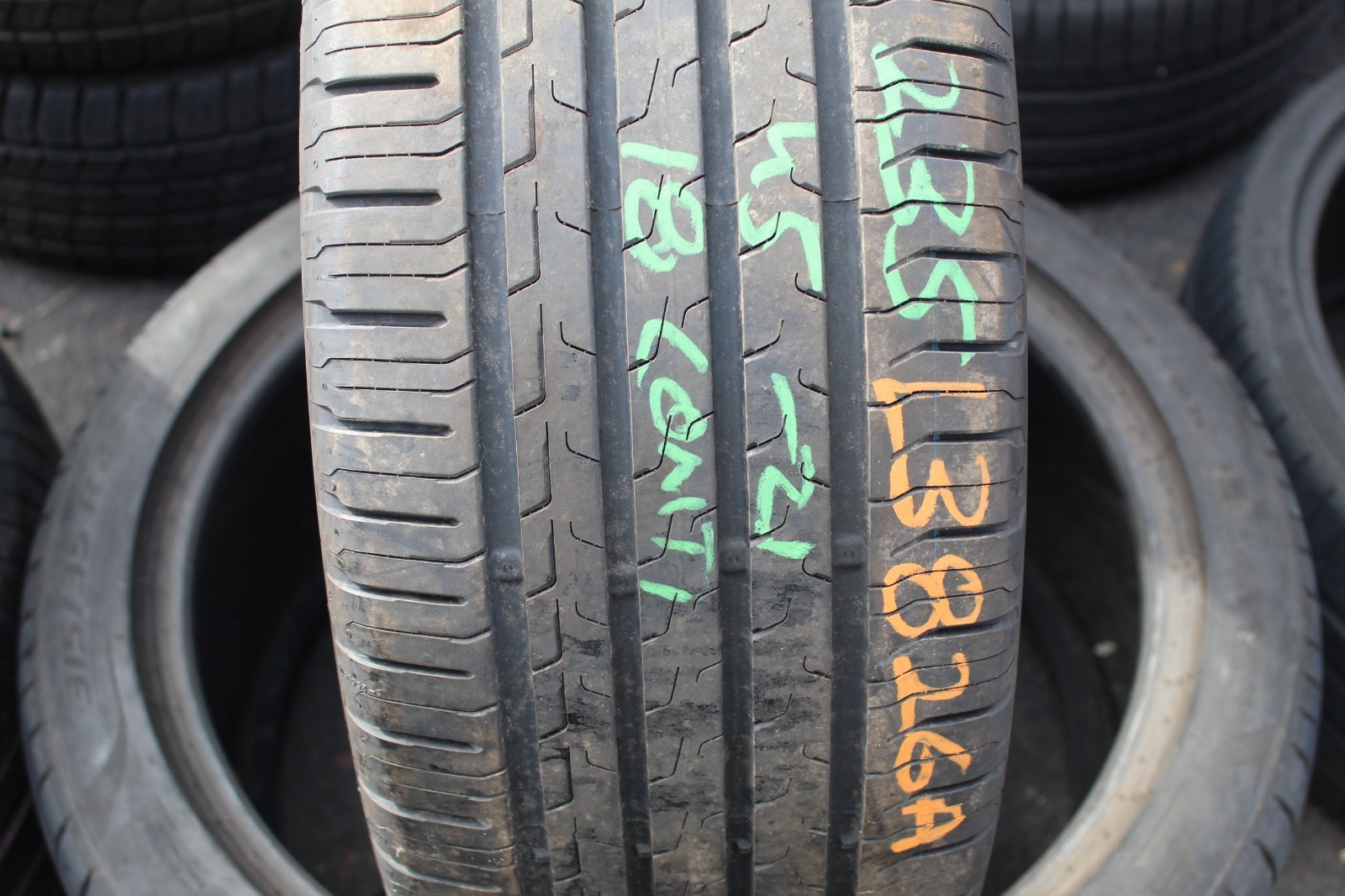 New 235 45 18 Continental, Eco Contact 6, 94W, x1 Tyre (F1_tyres) L3826