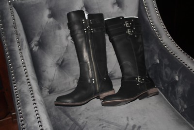 Pre-owned Ugg Gillespie Tall Black Leather 7us $351