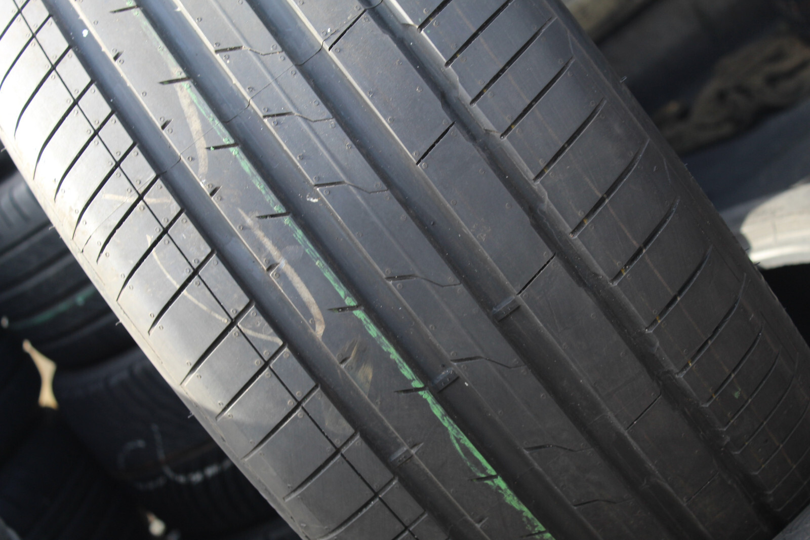 285 35 22 Hankook, XL, AO, 92H, x1 Single, 7.5mm (f1_tyres) FO L3331
