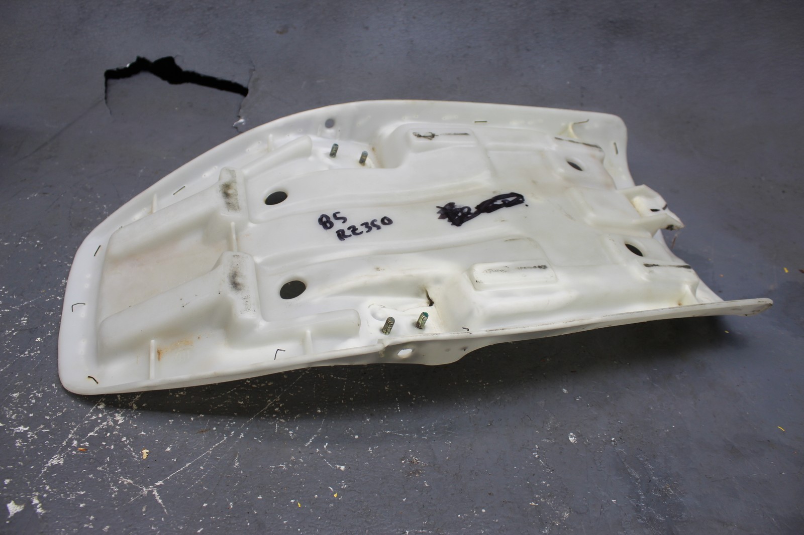 1985 YAMAHA RZ350 OEM FRONT SEAT PAN | eBay