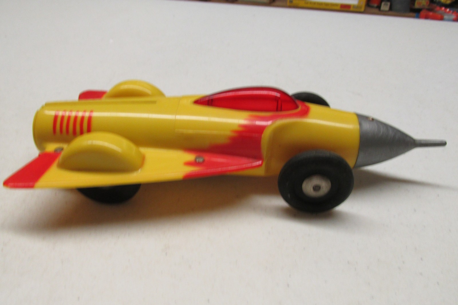 WIND-UP  TURBO-JET CAR BY IDEAL