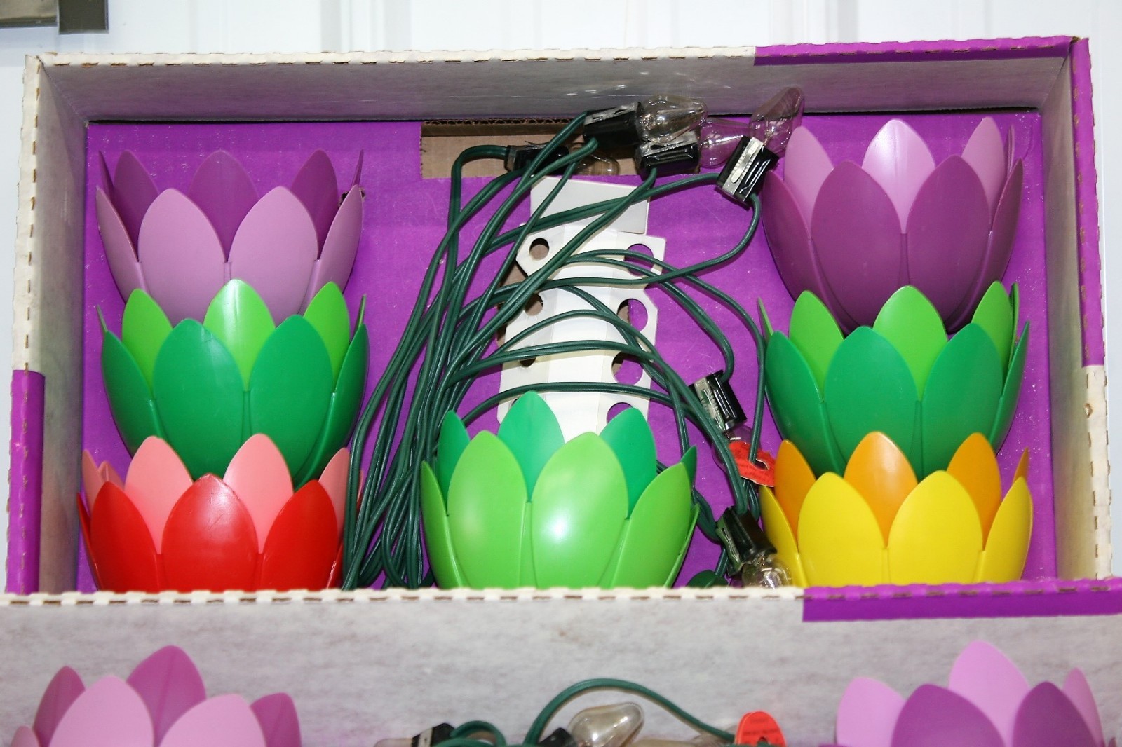 Vintage NOMA Patio Party RV Awning Camping String Lights Flower Floral Lantern