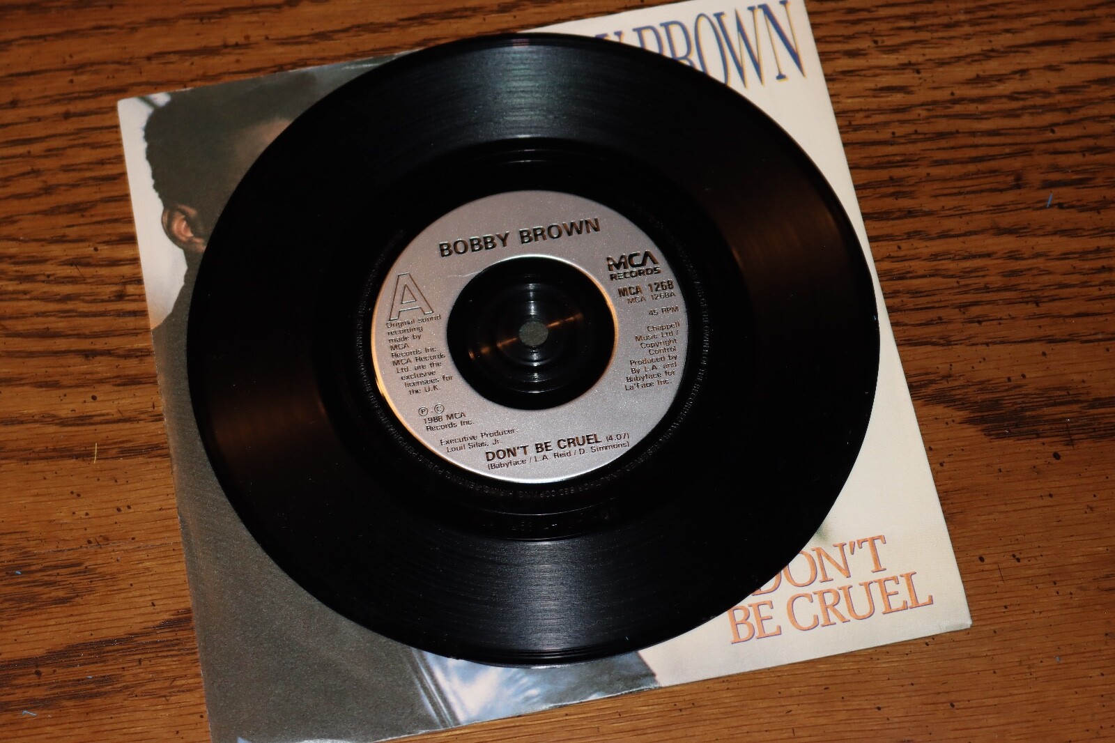 BOBBY BROWN VINYL 45 DONT BE CRUEL B/W INSTRUMENTAL P/S