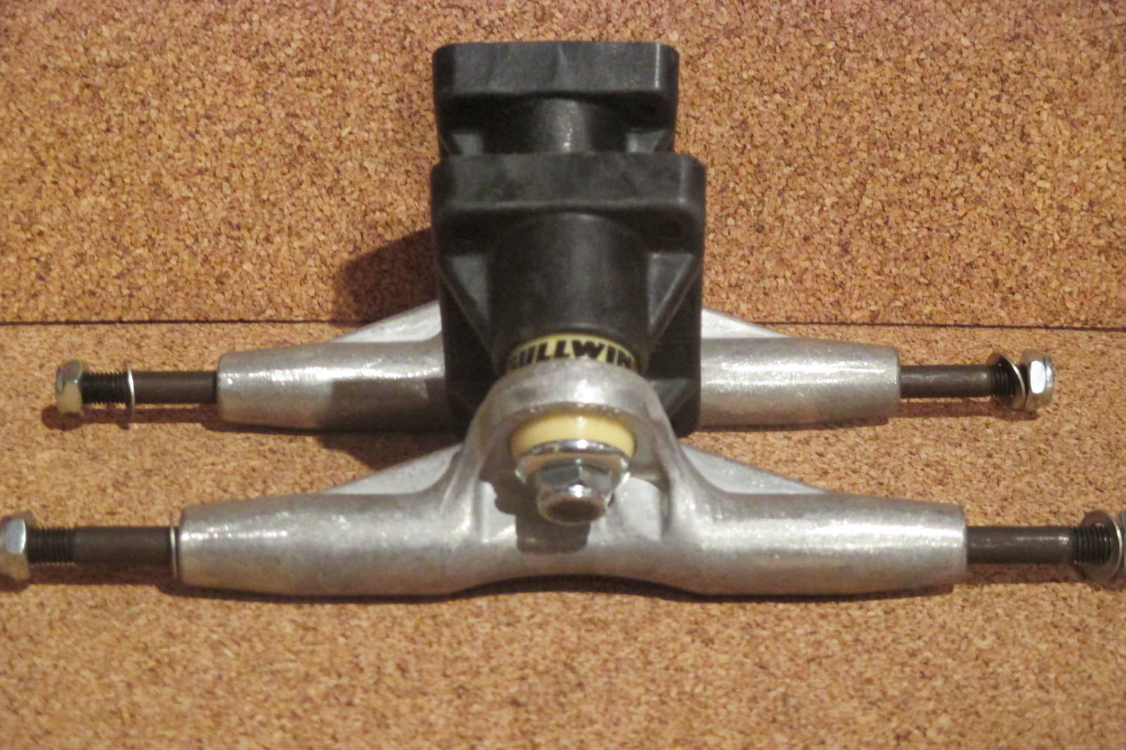 Vintage 80's Gullwing Pro III Skateboard Trucks Copers Bearings Bolts