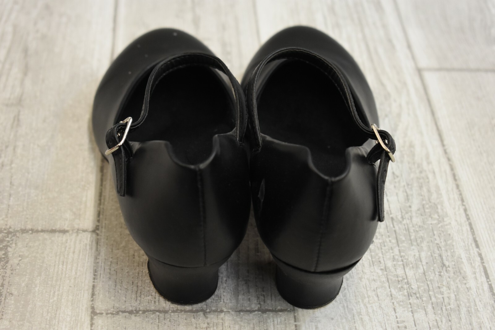 **Capezio 550 Jr. Footlight Tap Shoes - Women's Size 8 W - Black