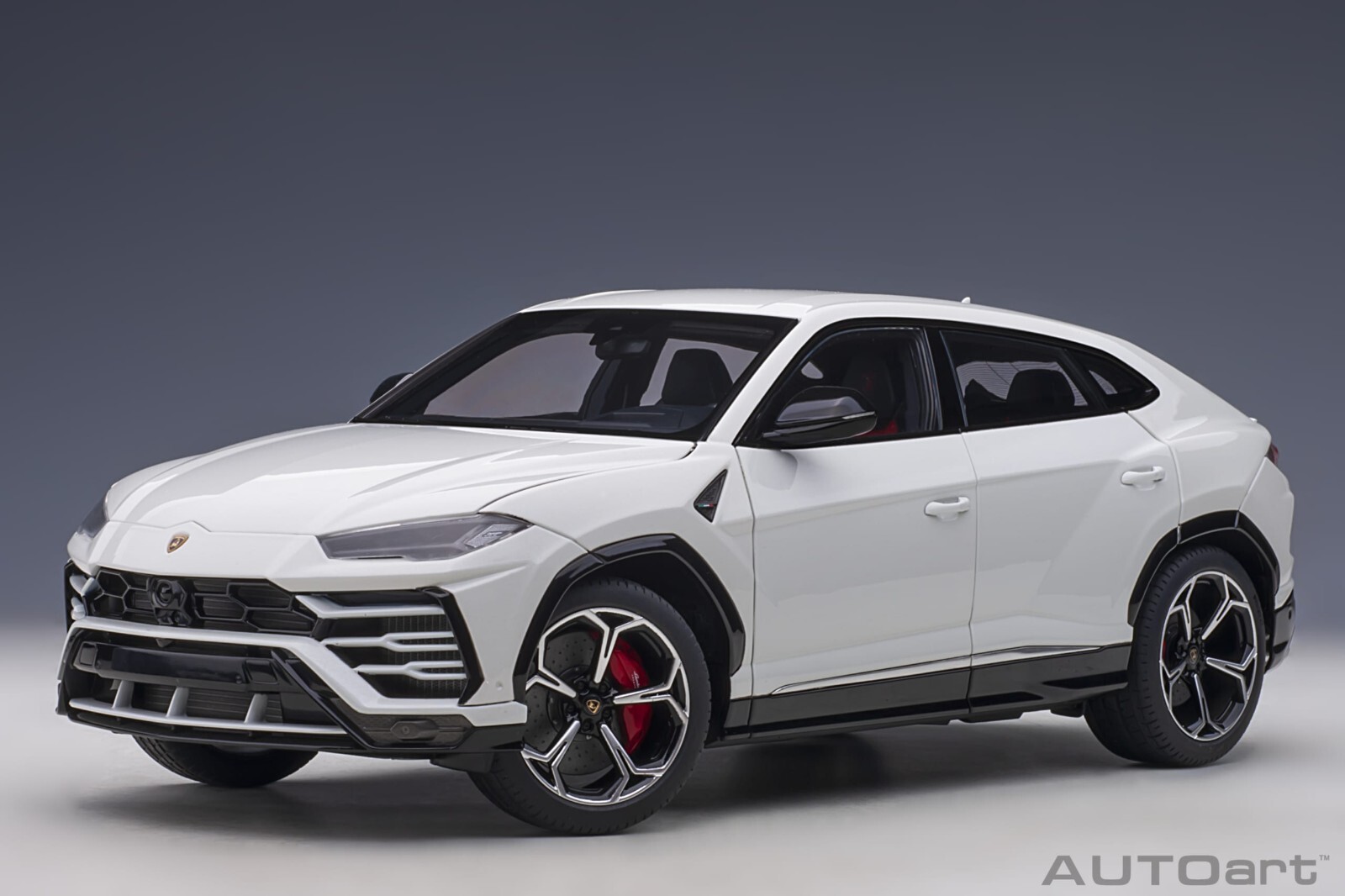 【美品】AUTOart Lamborghini Urus 1/18 1:18 AUTOart Lamborghini Urus Alloy Car Model Collectible
