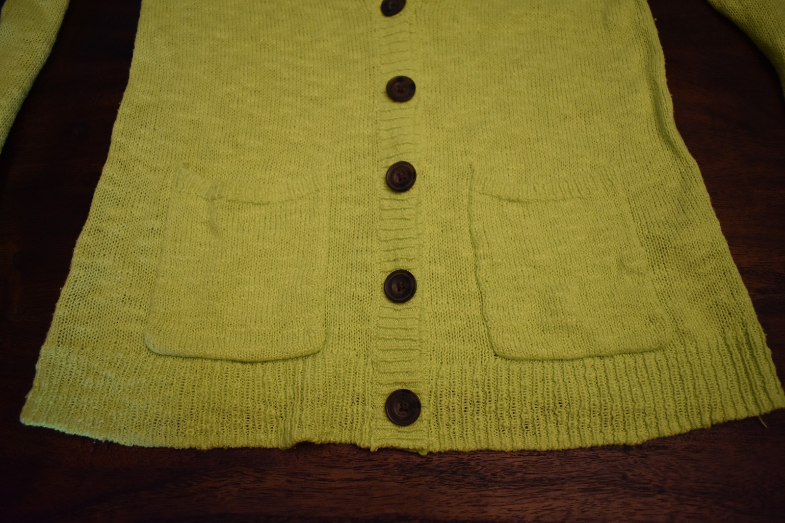 Girls abercrombie SZ XL long sleeve button down pocket front sweater LIME GREEN