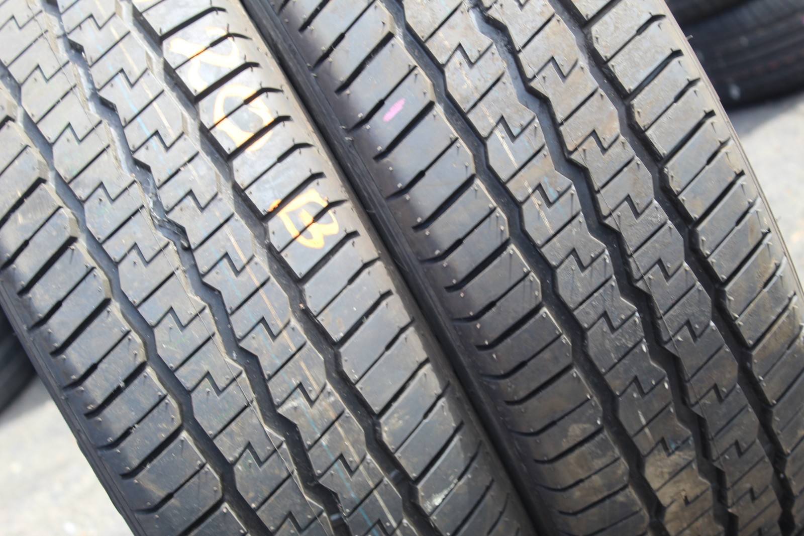 New 225 70 15C Rotalla, Transporter RF09, 112/110R, x1 Tyre (F1_tyres) YD120