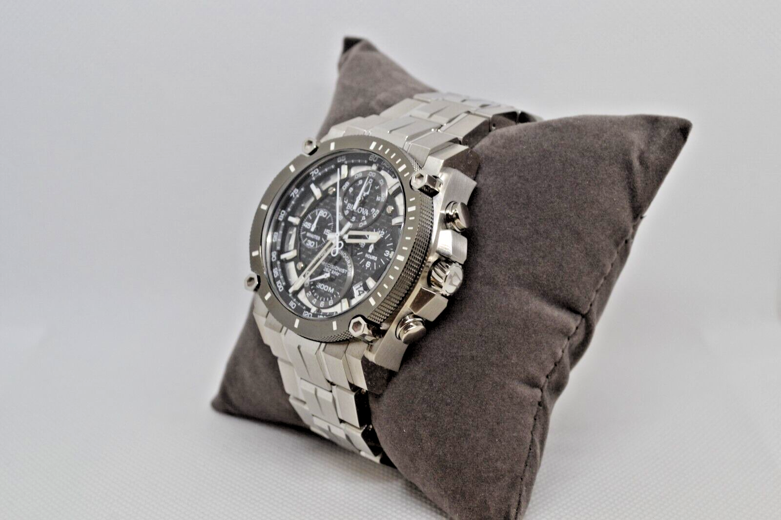 Pre-owned Bulova Precisionist Chronograph Stainless Steel Quartz Men's Watch 98b405 /