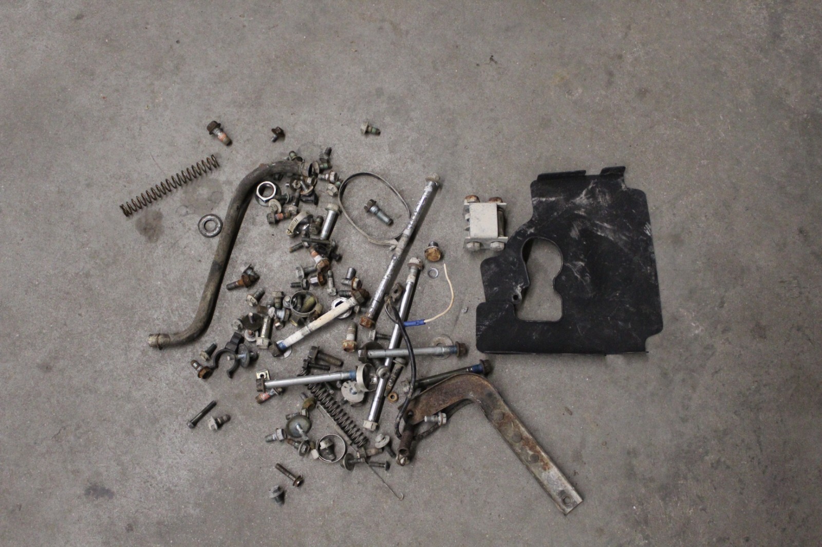 2007 SUZUKI KING QUAD 700 4X4 PARTS LOT NUTS AND BOLTS LT