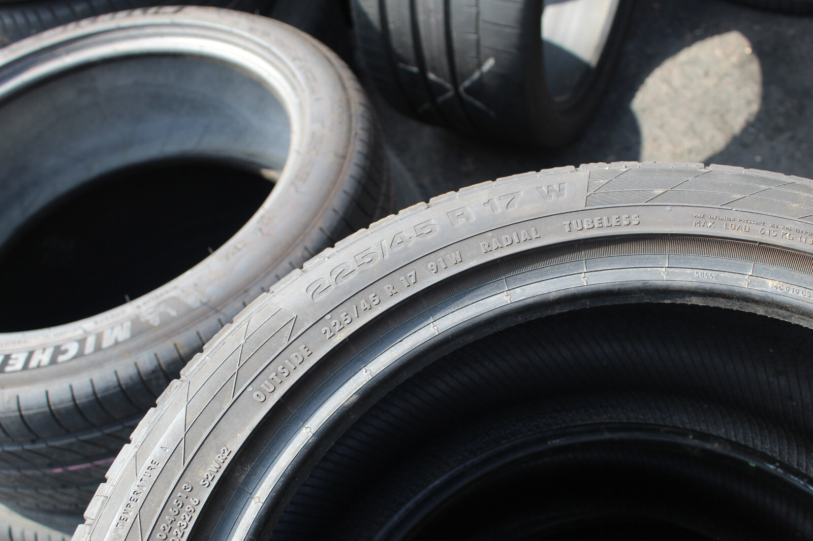 225 45 17 Continental, CSC 5, MO, 91W, x1 Single Tyre 7.5mm (F1_tyres) L3476