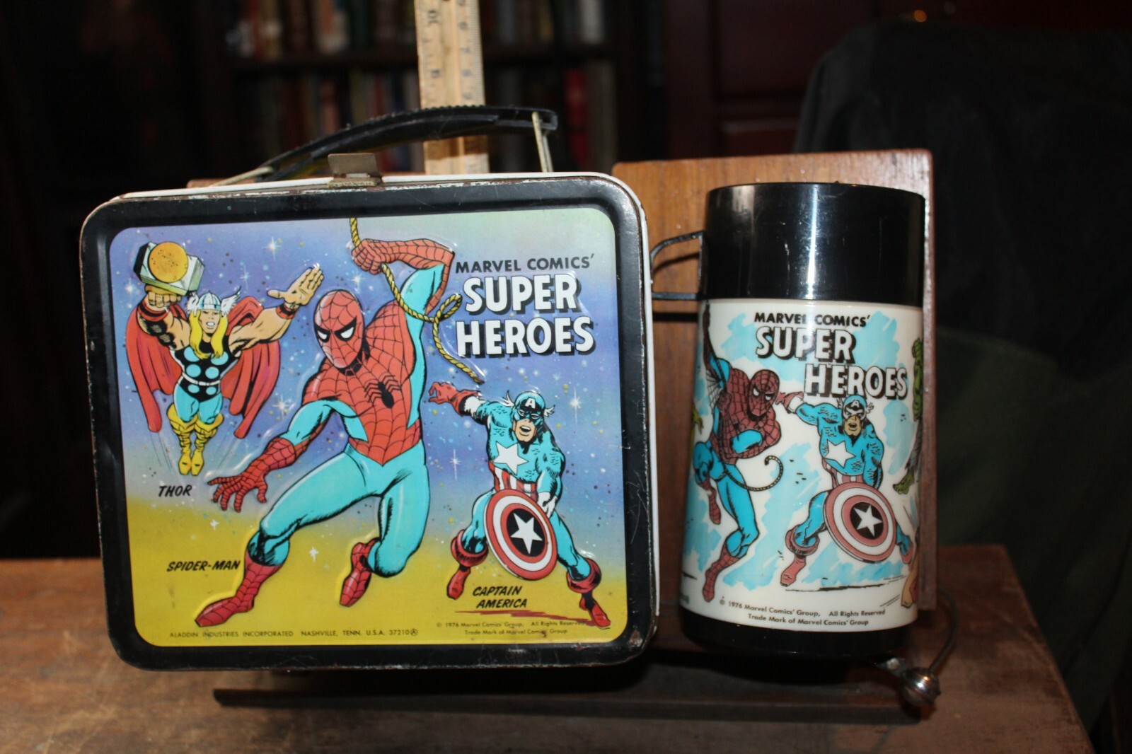 Vintage 1976 Marvel Comics' Super Heroes Metal Lunchbox Vintage 1976 Marvel Comics' Super Heroes Metal Lunchbox