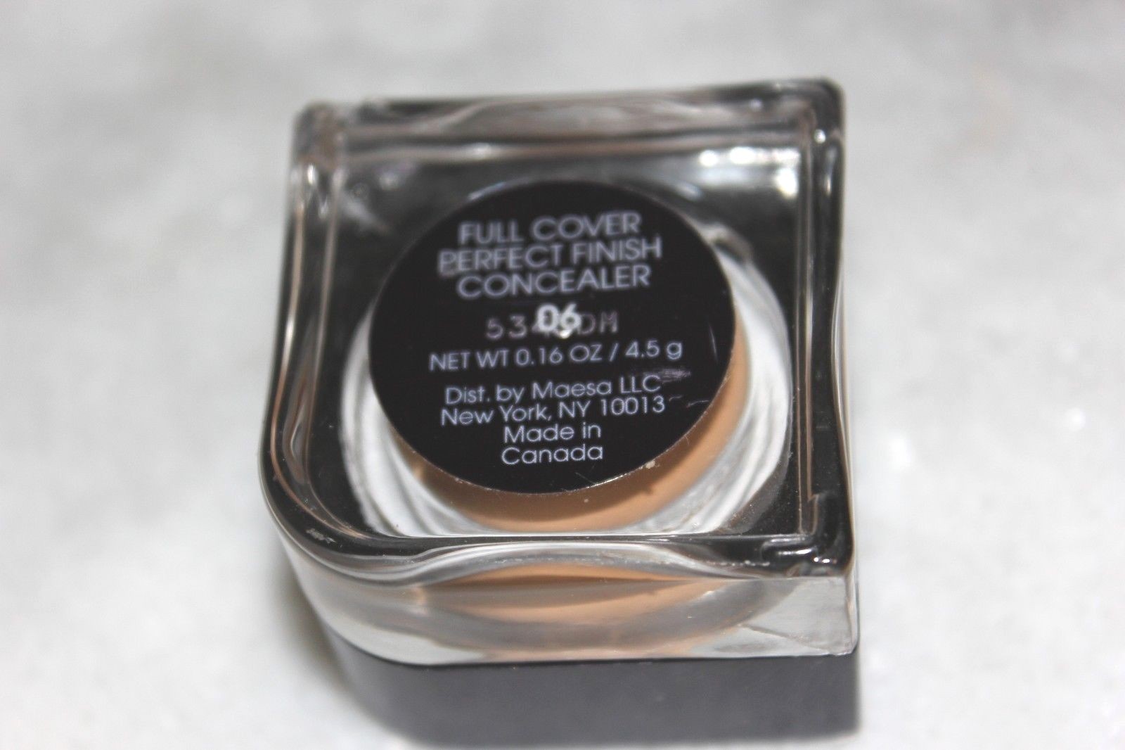 Fionastiles full cover perfect finish concealer color #06 NWOB 0.16 oz / 4.5g