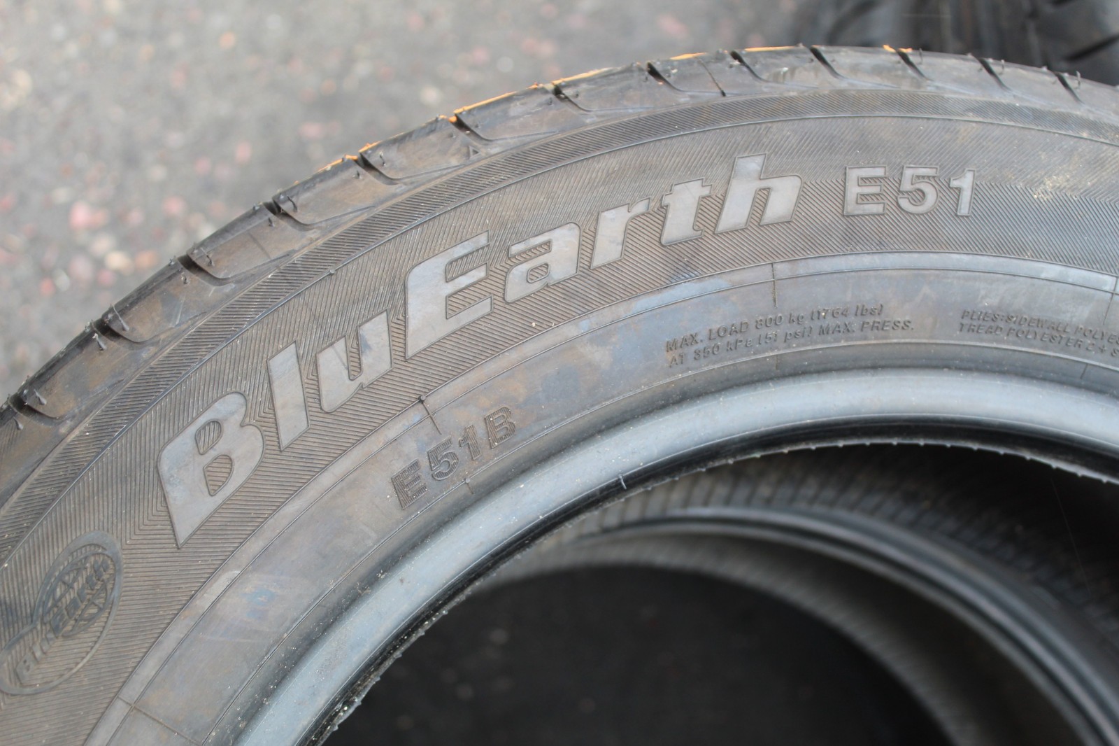 New 225 60 18 Yokohama, Blue Earth EST, 100H, x1 Tyre (F1_tyres) L3687