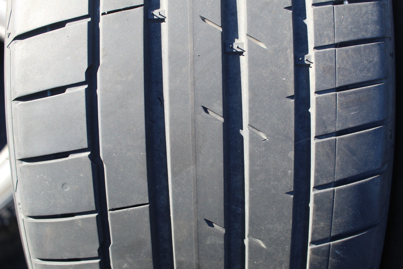 255 45 20 Hankook, Ventus S1 Evo 3, EV, 99V, x2 A Pair 5.5mm (F1_tyres) L3850