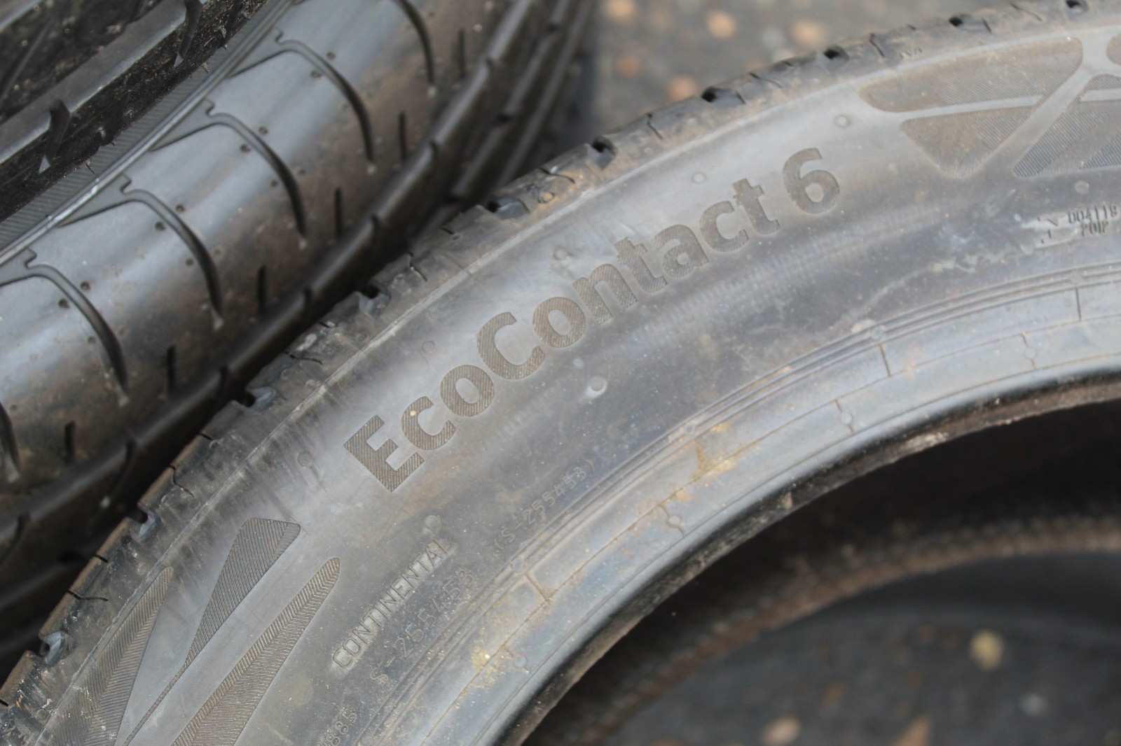 New 235 45 18 Continental, EC 6, 94W, x1 Single (F1_tyres) FO L3688