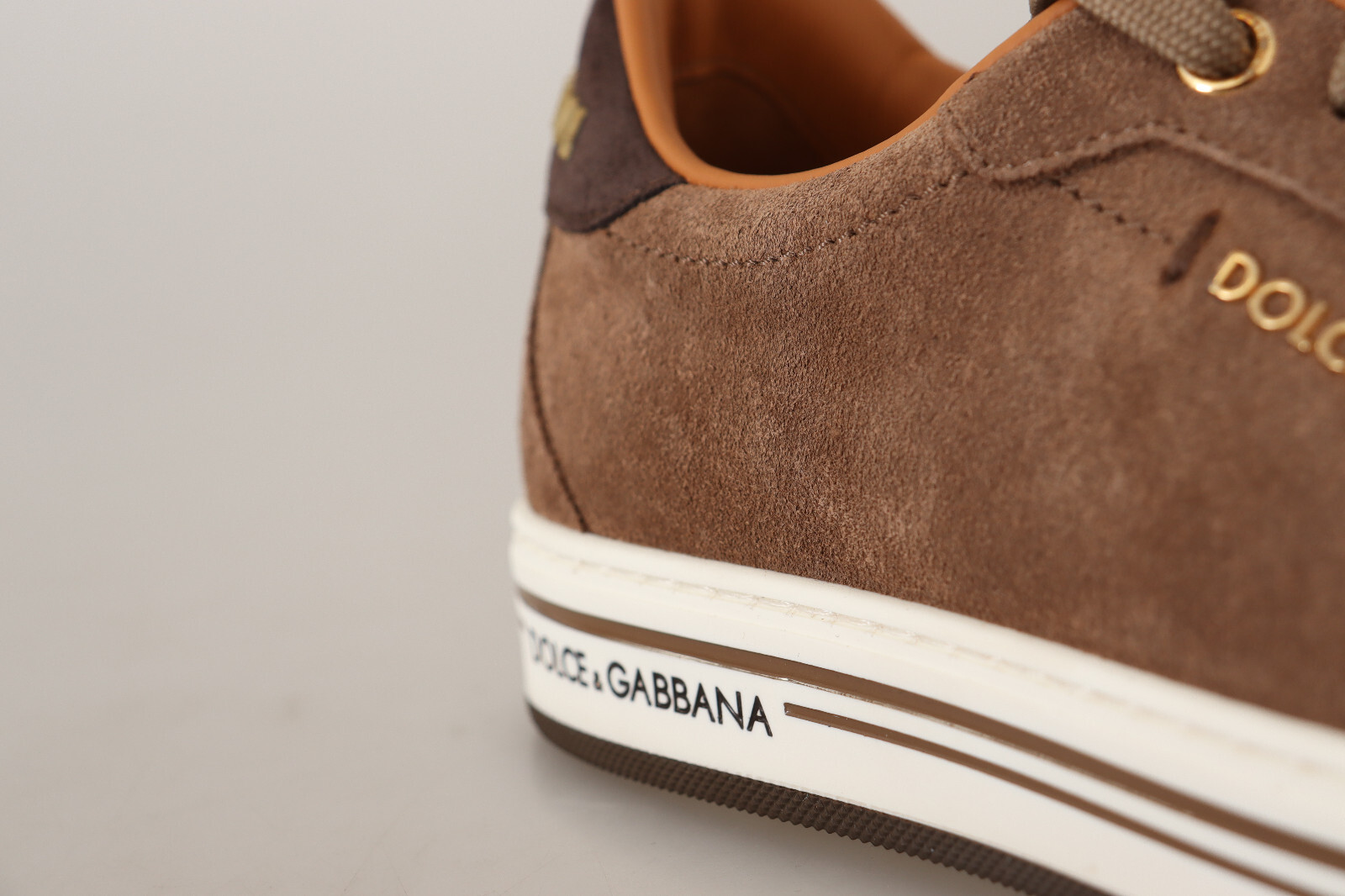 Pre-owned Dolce & Gabbana Shoes Brown Suede Logo Low Top Sneakers Mens Eu39 / Us6