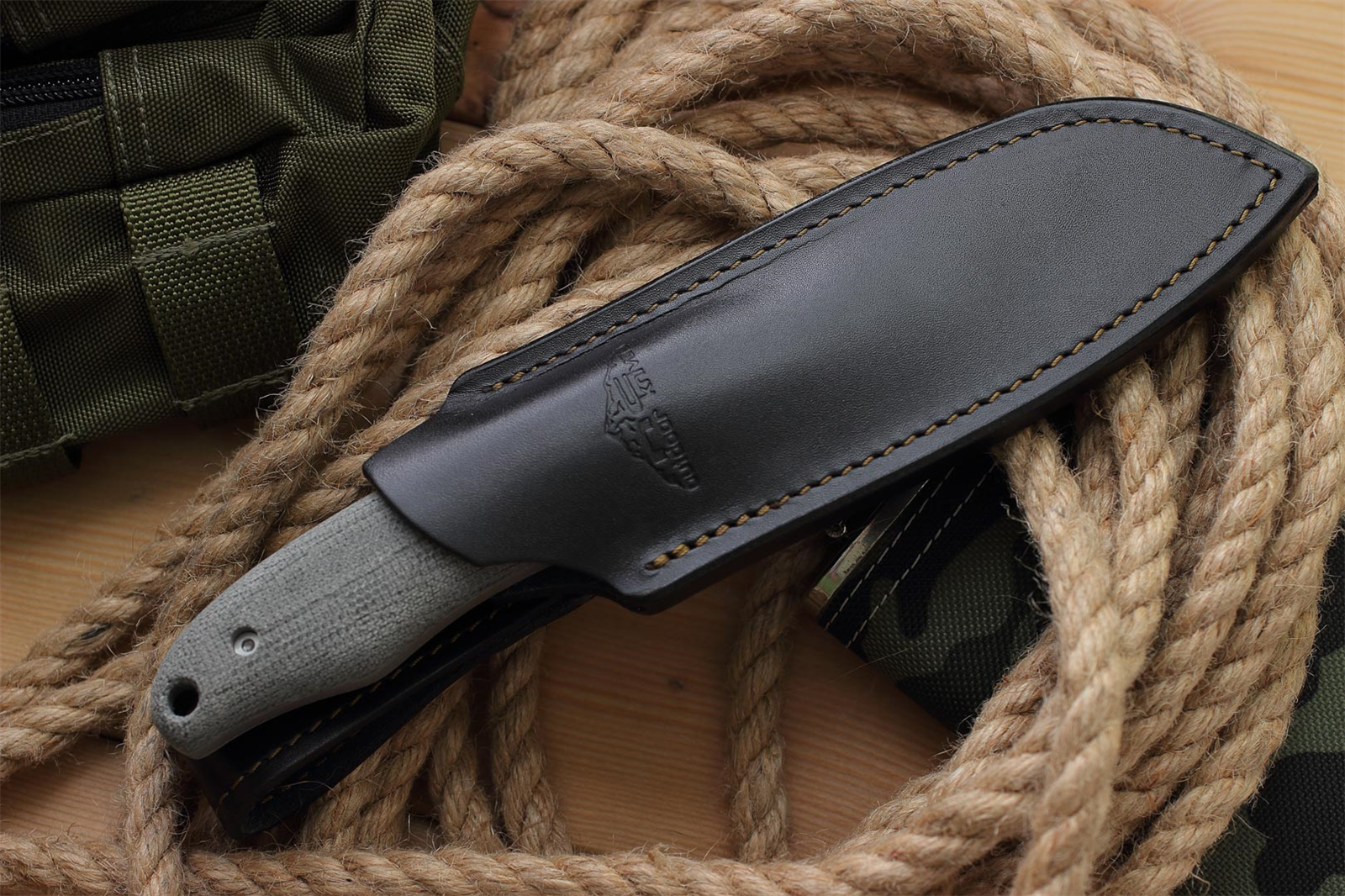 Russisches Custom Messer N.C. Customs Tracker