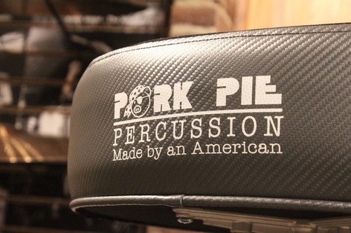 Pork Pie Big Boy Carbon/Black Flat Drum Throne - New!