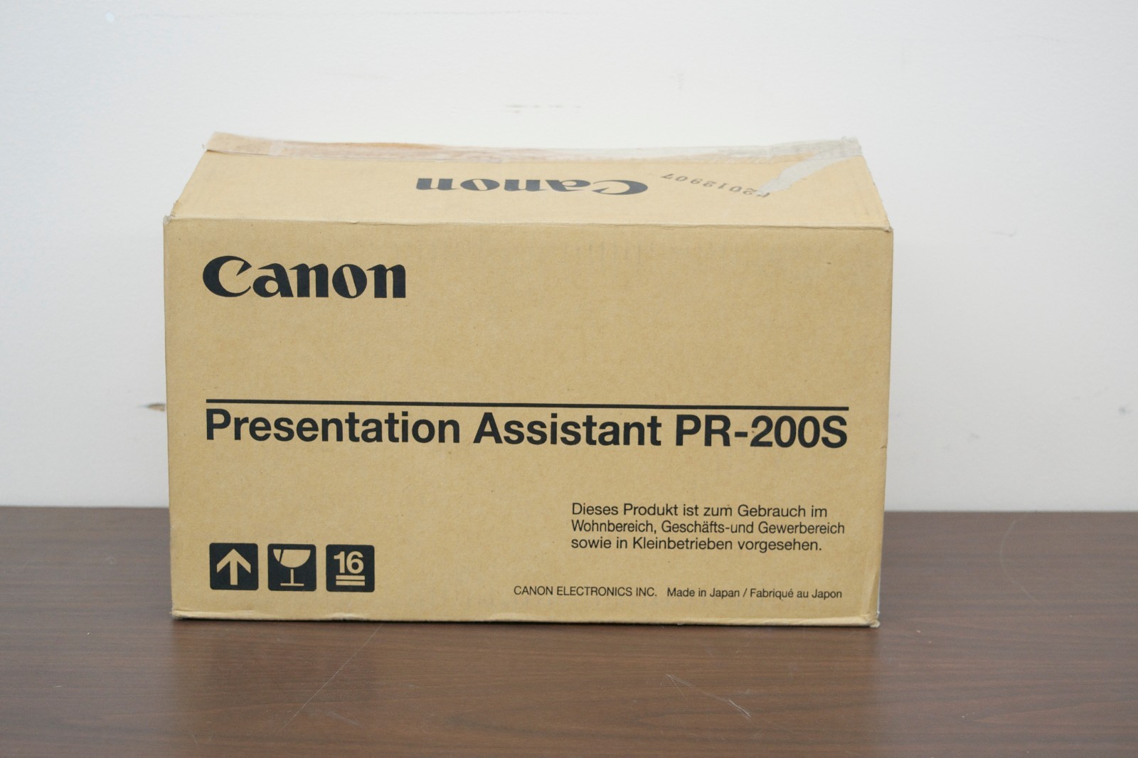Canon assistant