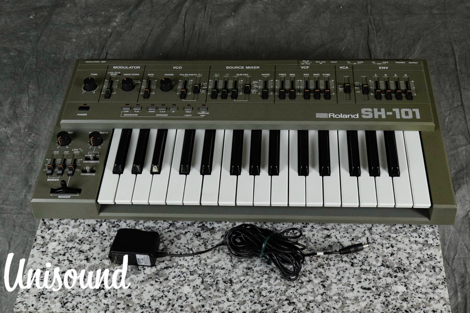 【名機】Roland SH-101 美品 モジュレーショングリップ付き Roland SH-101 Grey Software Synthesizer MG-1 Mod-Grip
