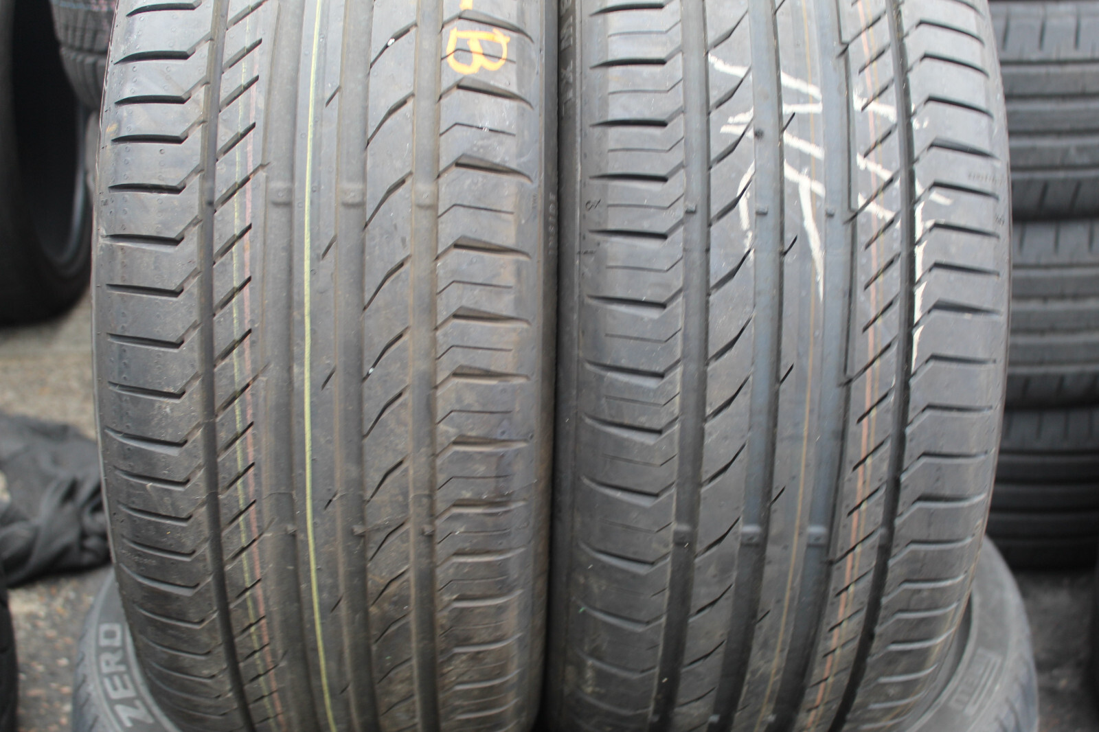 New 215 40 18 Continental, CSC 5, XL, 89W, x2 A Pair (F1_tyres) FO L2322