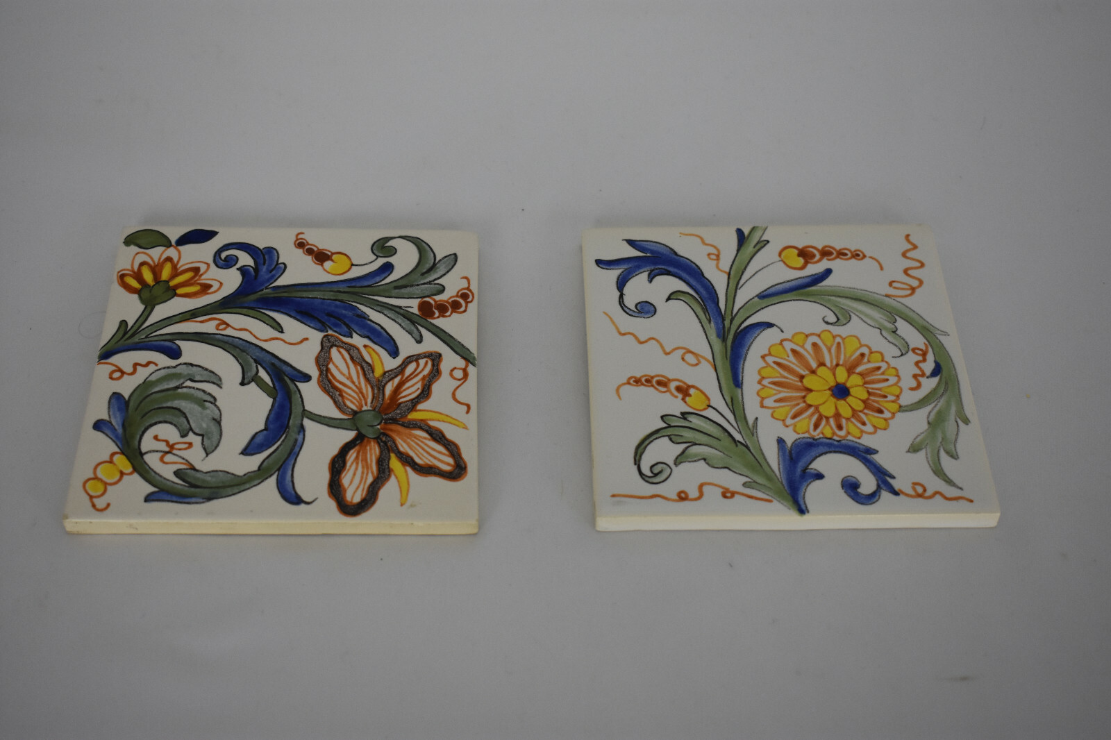 フランス　Geo Martelの花柄の波型飾り皿 フランス Geo Martelの花柄の波型飾り皿