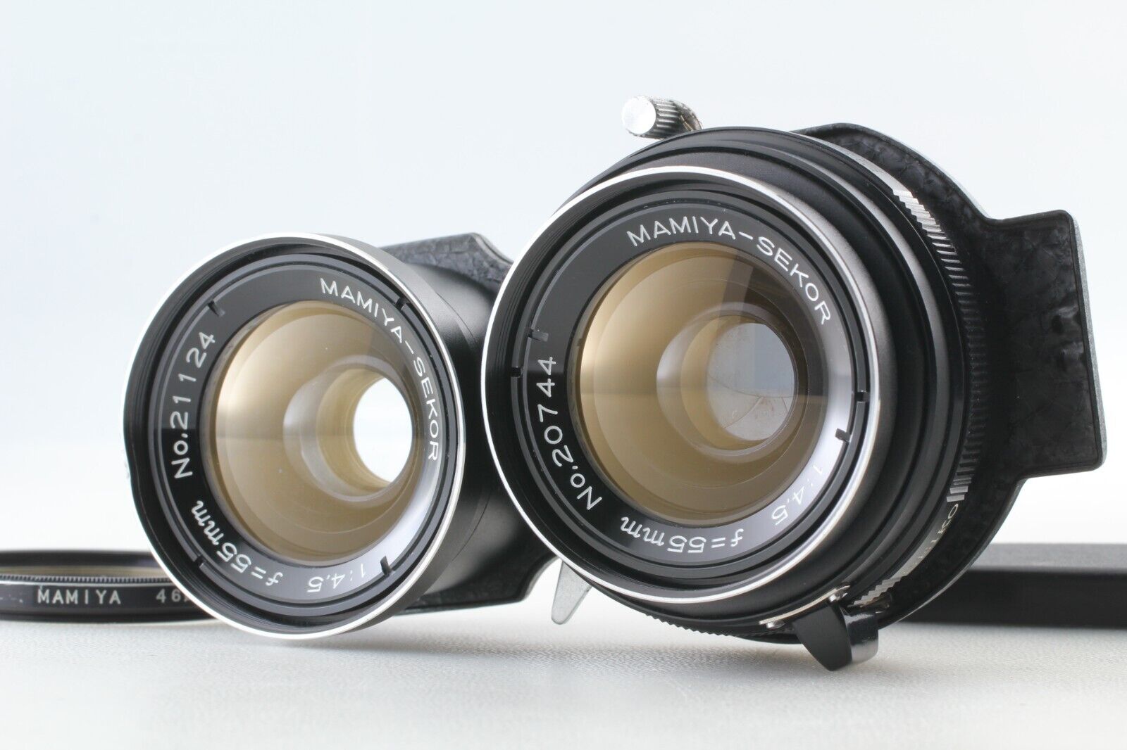 Mamiya Sekor 55mm f/4.5 TLR WIDE Lens for C330 C220 C33 C22 Mamiya Sekor 55mm f/4.5 TLR WIDE Lens for C330 C220 C33 C22