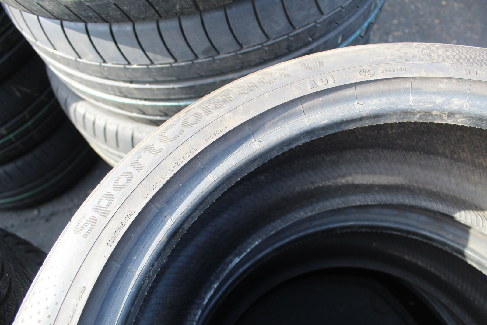 255 40 20 Continental, SC 6, XL, AO1, 104W, x2 A Pair 6.8mm (F1_tyres) L3340