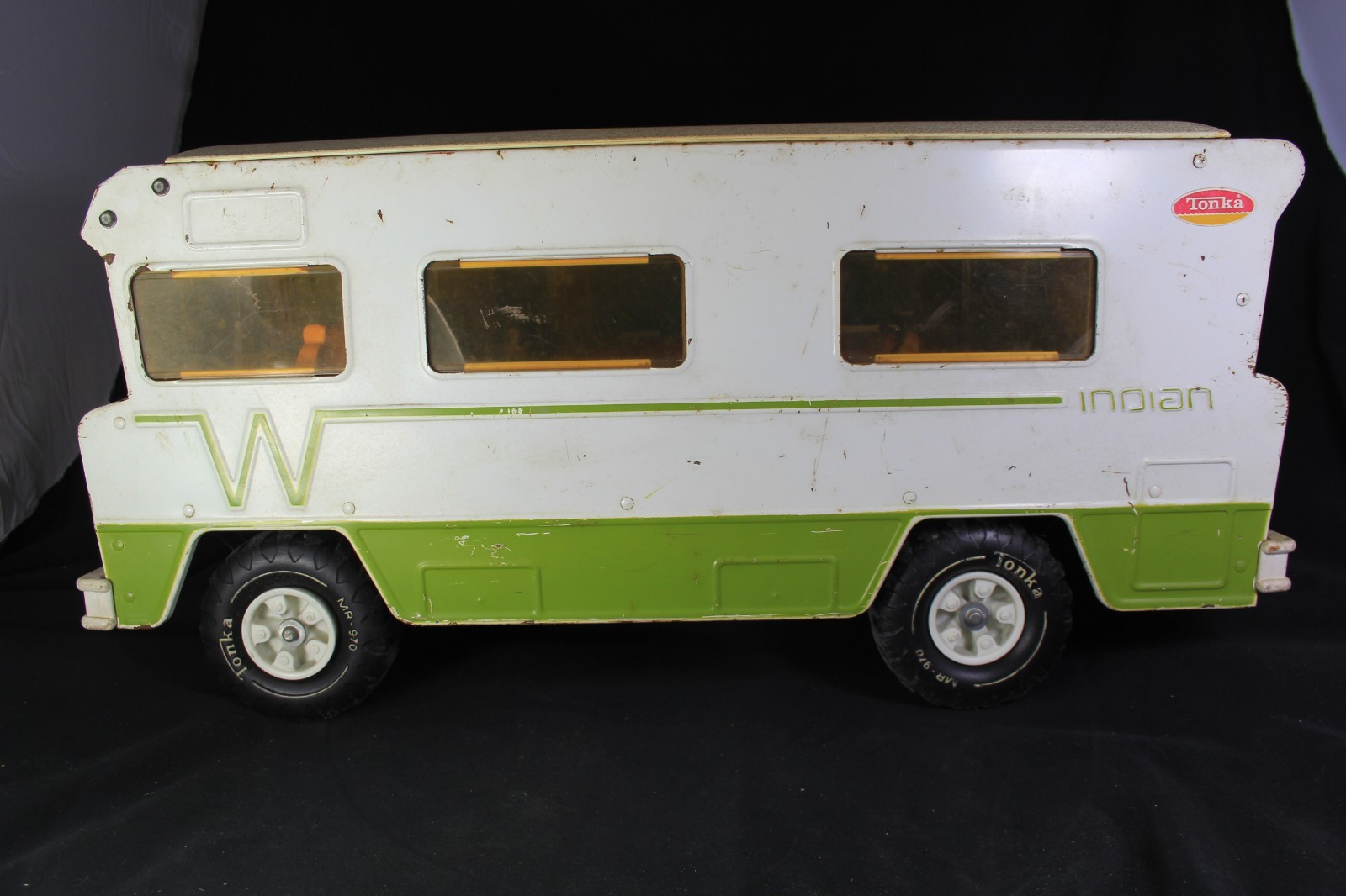レトロ玩具 トンカ キャンピングカー WINNEBAGO INDIAN 1970's Tonka Winnebago Indian VR Camper Pressed Steel Toy | eBay