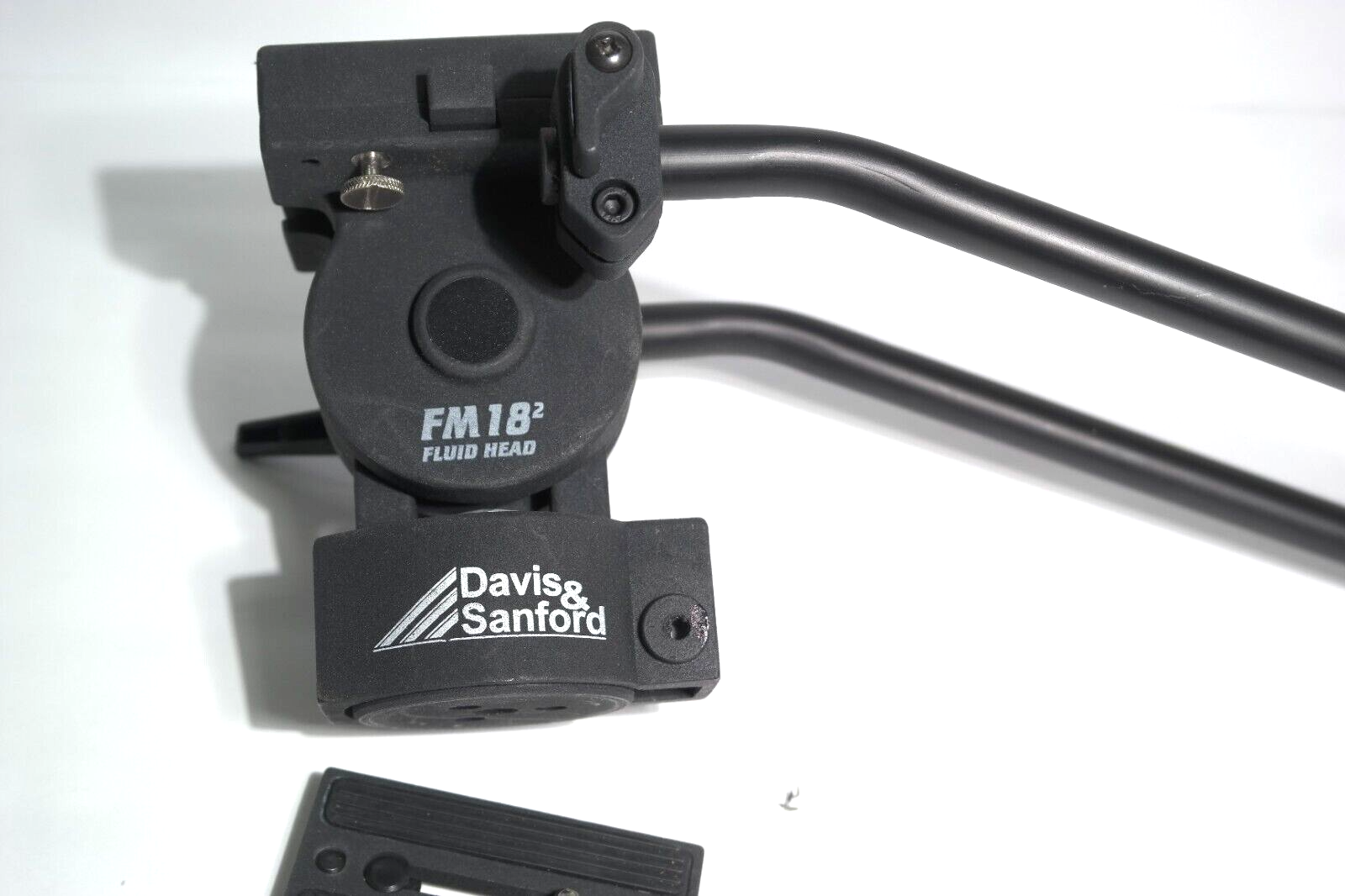 Davis & Sanford FM18 Fluid Head Tripod Head with Handles FM Davis & Sanford FM18 Fluid Head Tripod Head with Handles FM