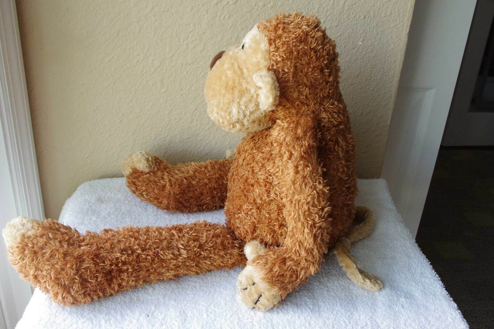 Jellycat, Marvin the Monkey, 22