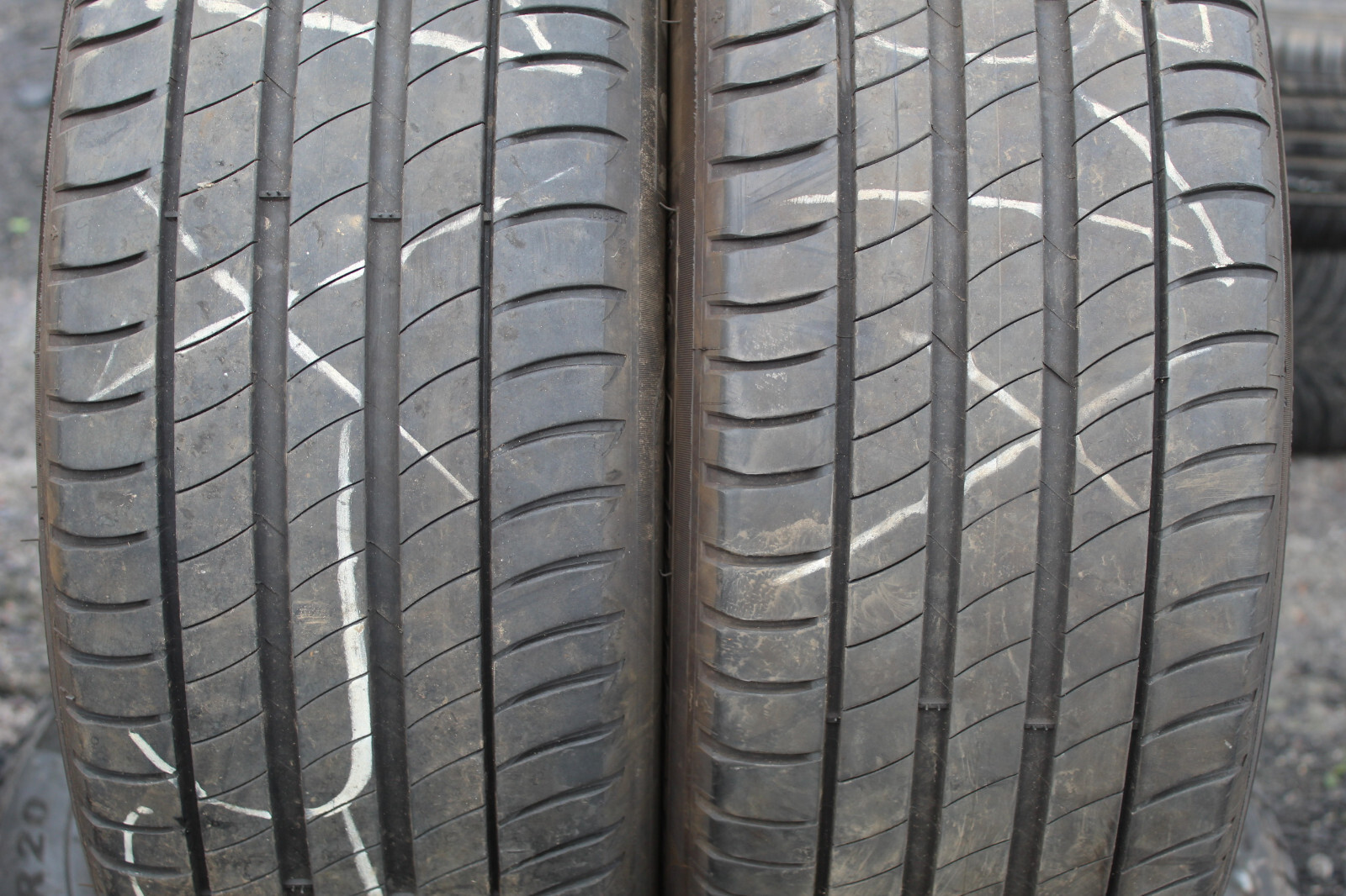 215 55 17 Michelin, Primacy 3, AO, 94W, x2 A Pair 5.2mm (F1_tyres) L2650