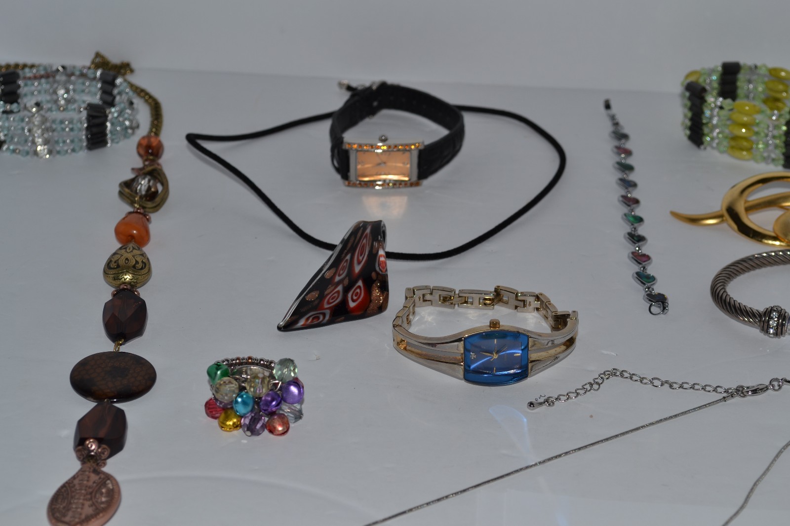 FASHION JEWELRY LOT  WATCHES / NECKLACE / BRACELETS & RING 13 ITEMS