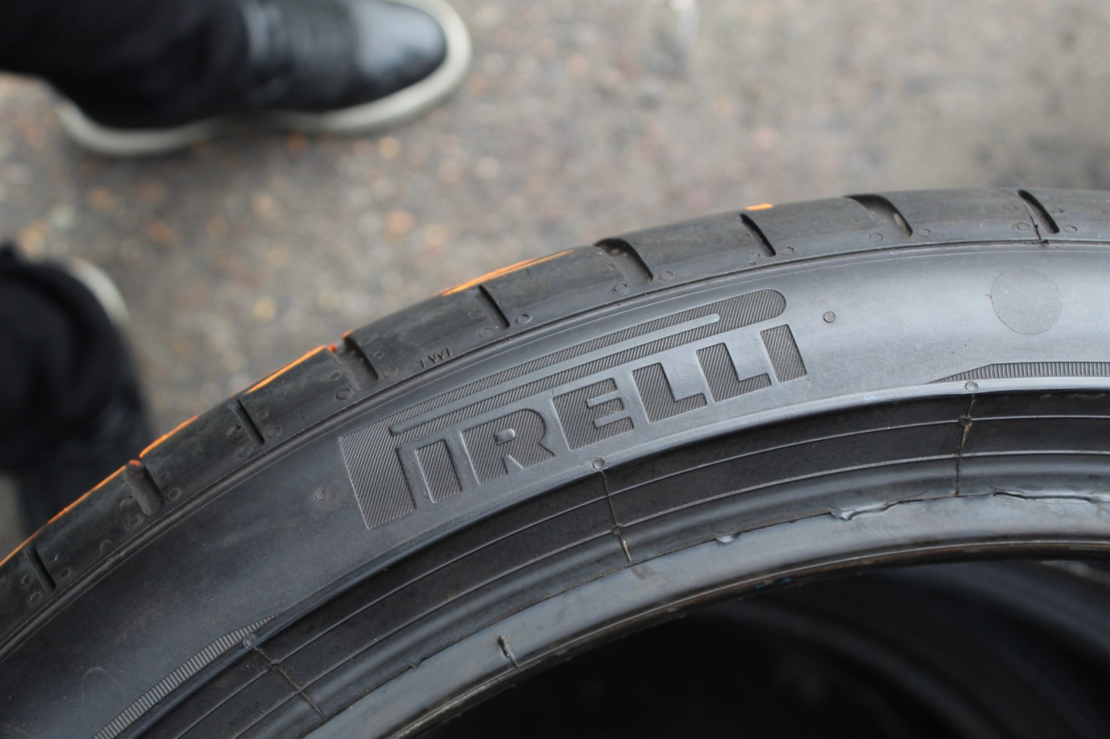 265 35 20 Pirelli, P Zero, N1, 95Y, x2 A Pair 5.5mm (F1_tyres) L3609