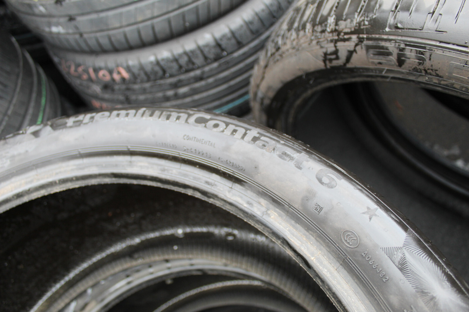 315 30 22 Continental, PC 6, XL, 107Y, x2 A Pair 4.9mm (F1_tyres) L2974
