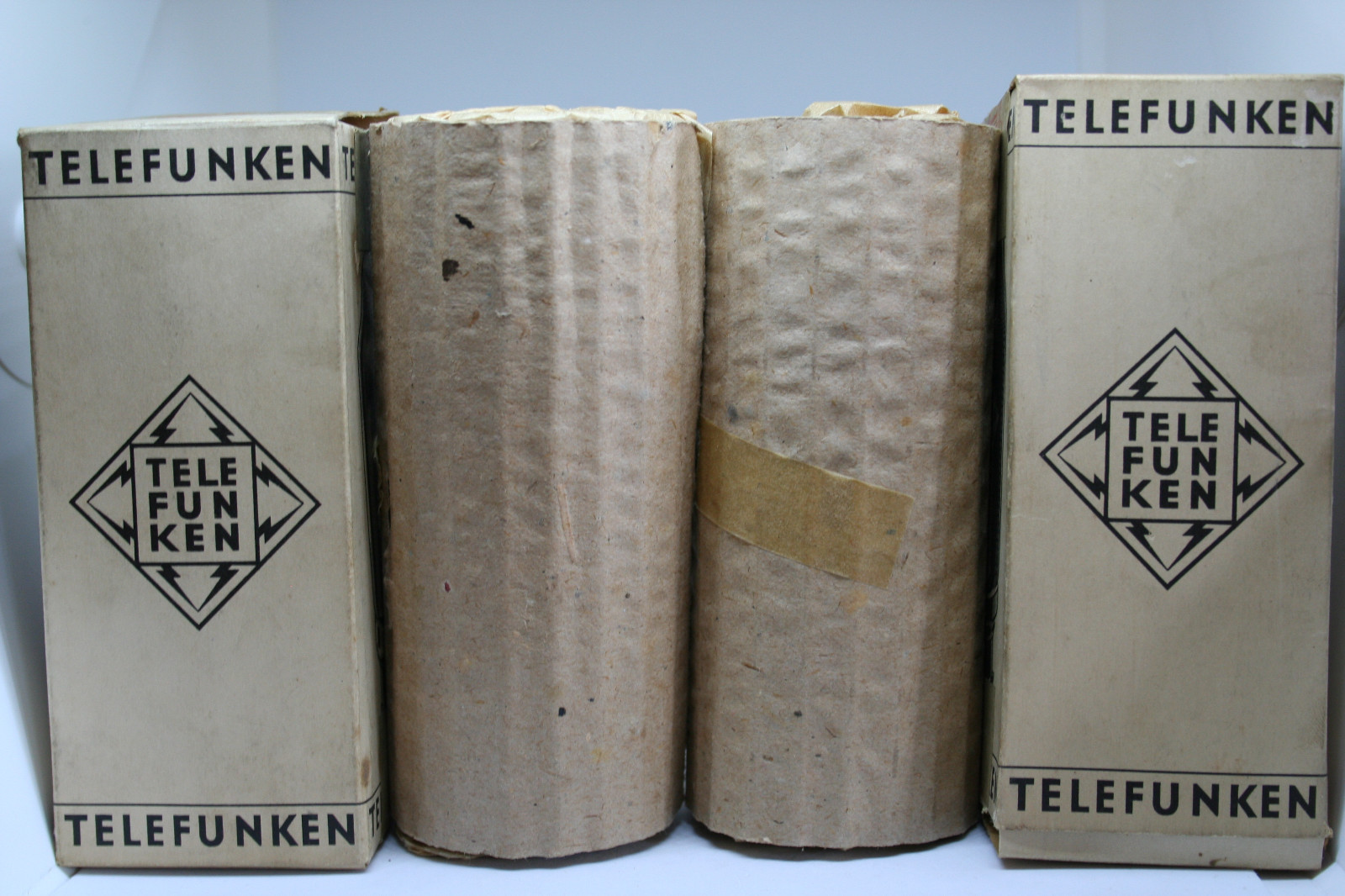 RGN2004 TELEFUNKEN tube PAIR NOS NIB RECTIFIER rgn4004 rgn2504 re604 klangfilm RGN2004 TELEFUNKEN tube PAIR NOS NIB RECTIFIER rgn4004 rgn2504 re604 klangfilm