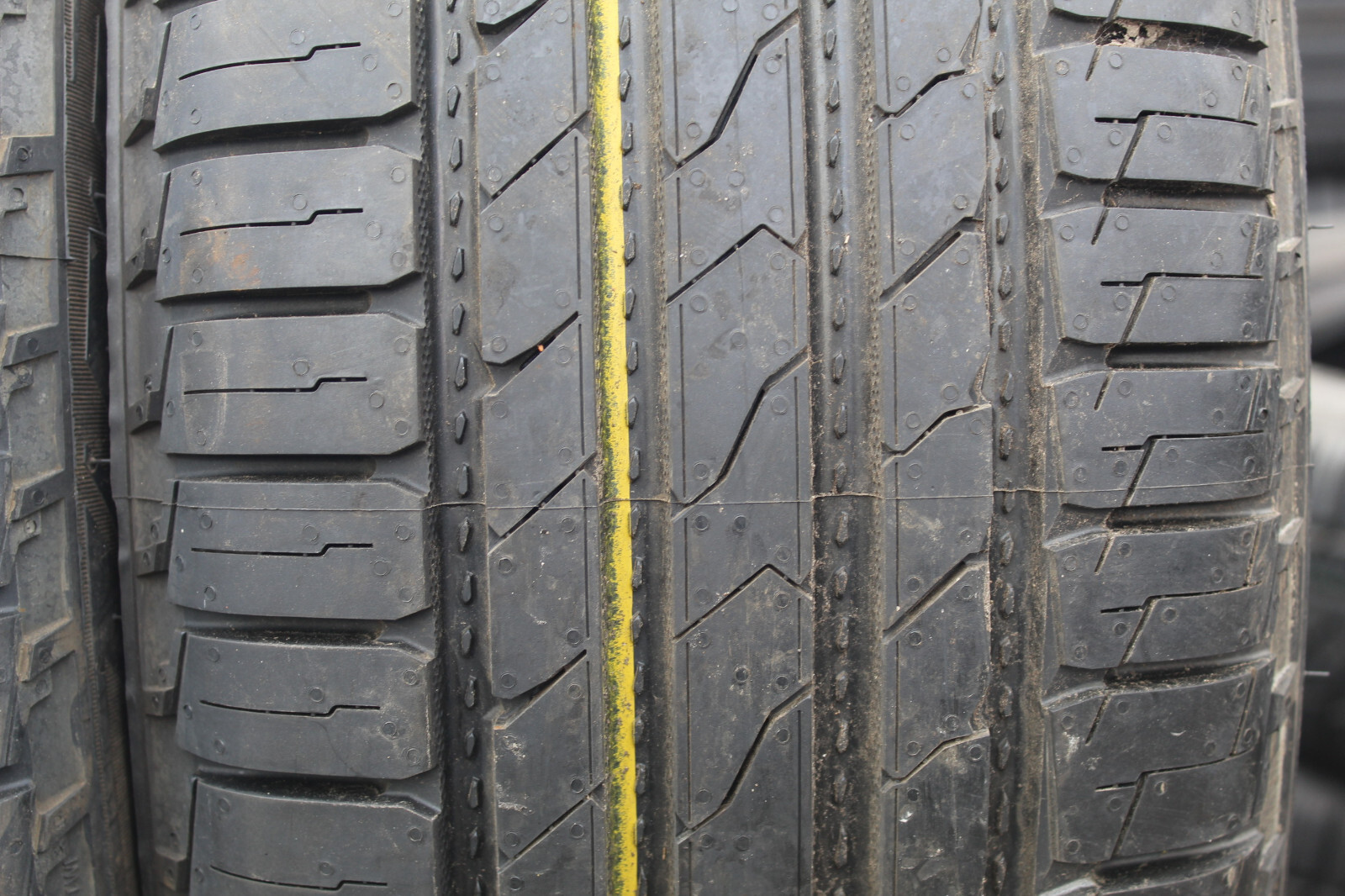 New 225 55 19 Nokian, Line SUV, XL, 103V, x2 A Pair (F1_tyres) L3437