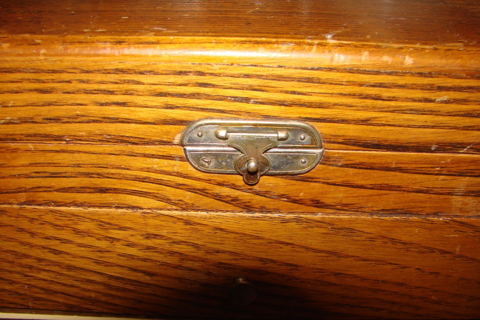 ANTIQUE VICTORIAN LOOK BOX-PEWTER HANDLES OAK? 10.5 X 9 X 4.5 JOINTED CORNERS