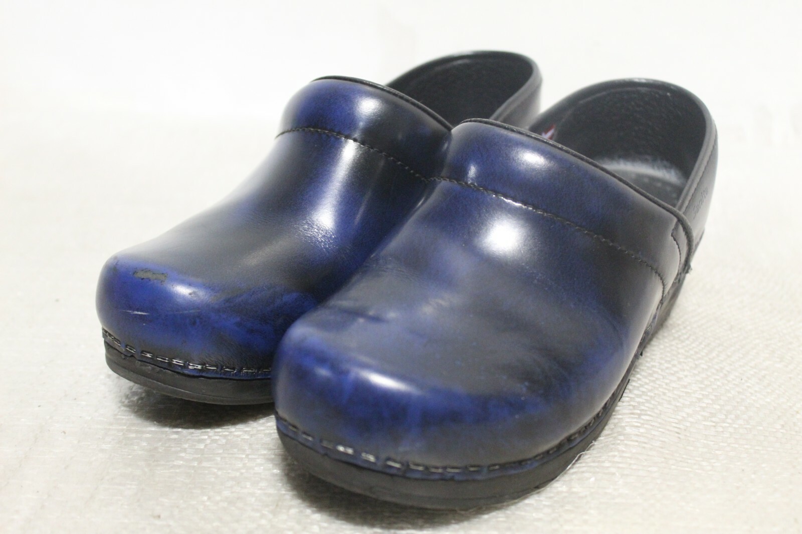 mens designer leather sandals