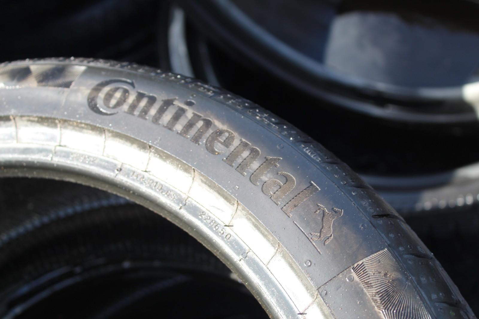 New 225 40 18 Continental, PC 6, XL, 92Y, x1 Tyre (F1_tyres) L3770