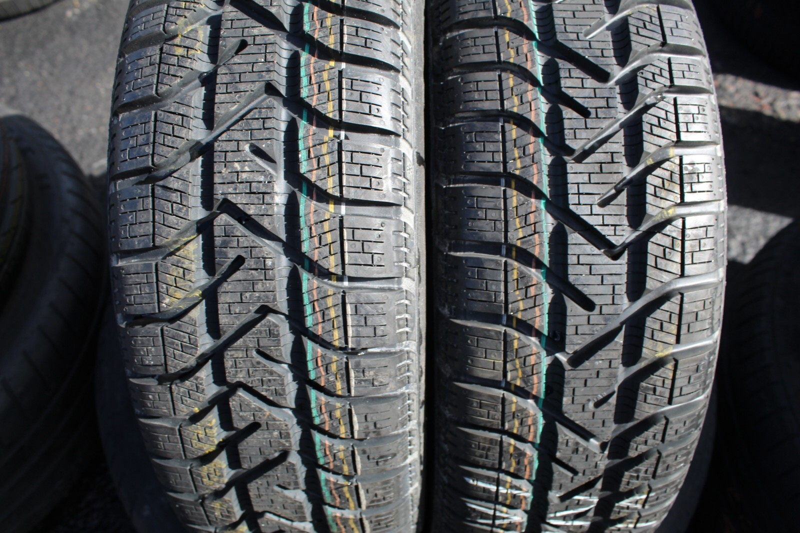 New 175 65 15 Pirelli, SCW190SerieII, Winter, 84T, x2 A Pair (F1_tyres) FOD L787