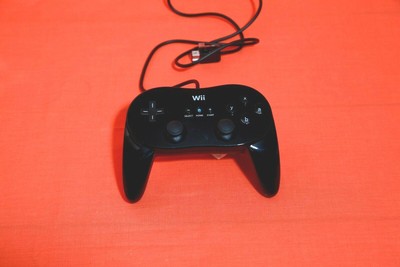 Wii Classic Controller Pro - CIB