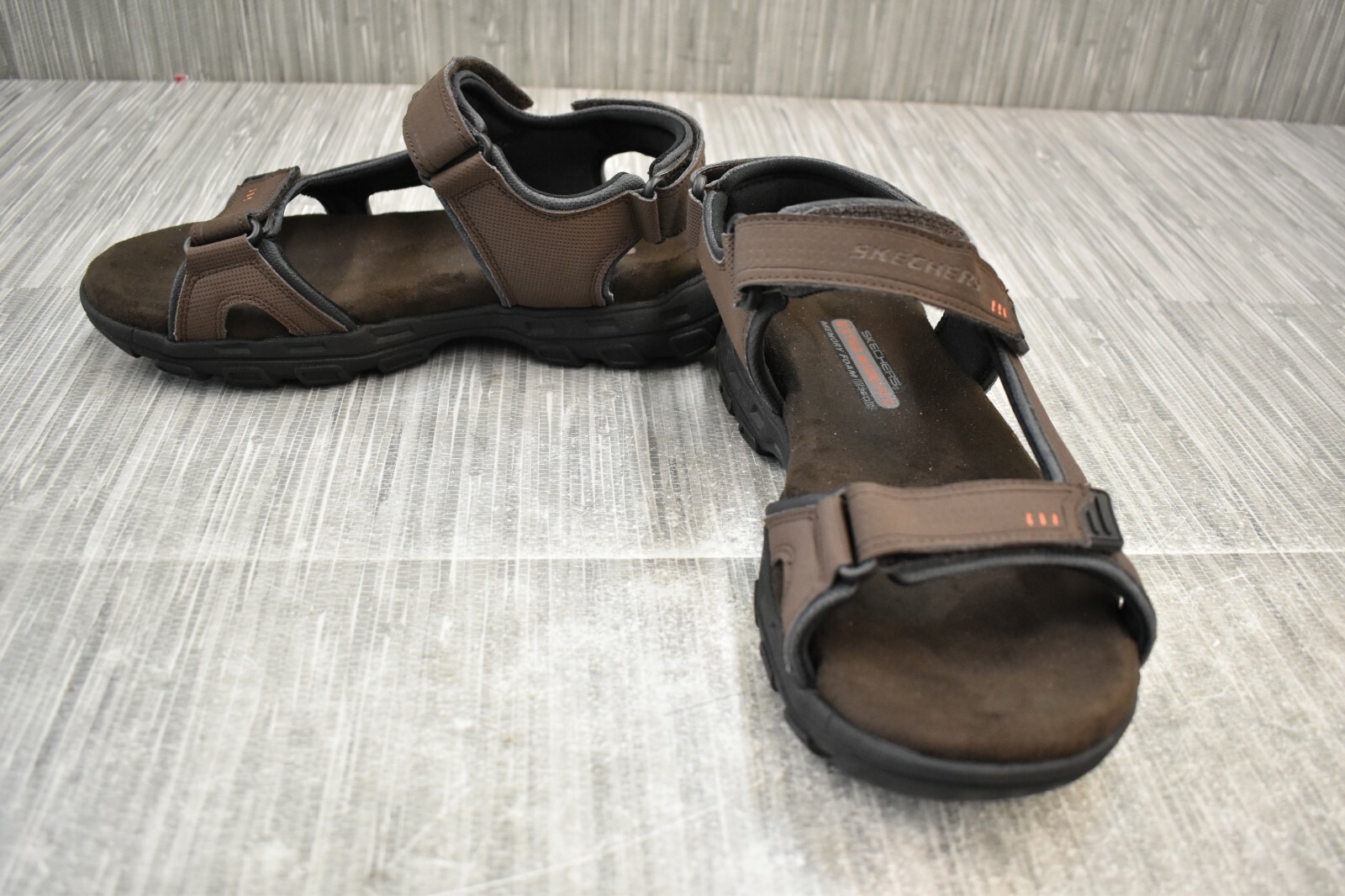 skechers conner sandals