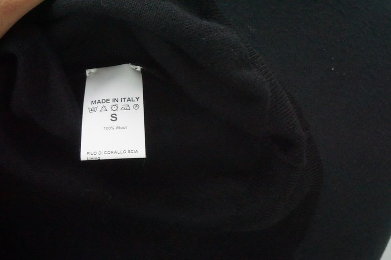 Pre-owned Isaia Napoli Scollo V Solid Black 100% Wool V Neck Sweater Sz S Brand W/tags