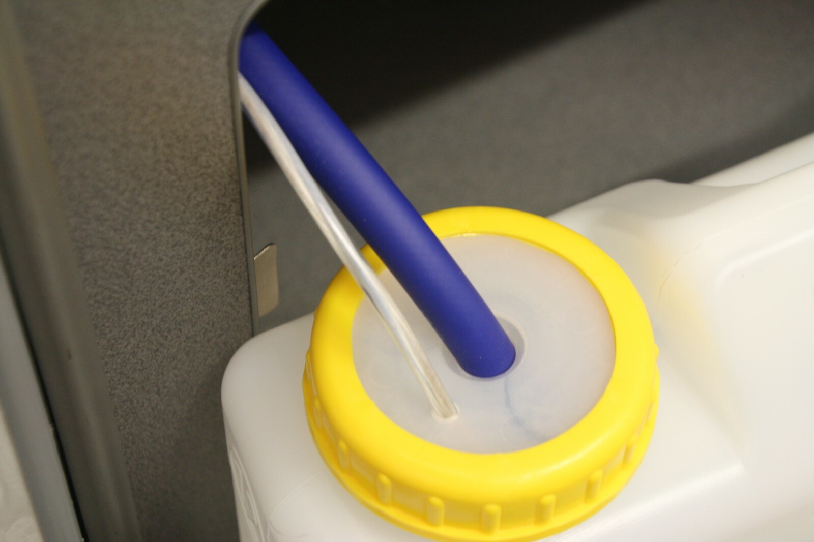 2 x 12L FRESH AND WASTE WATER CONTAINERS, CAMPERVAN/CAMPING, PLASTIC