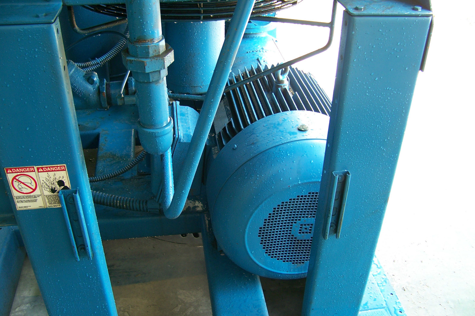 Quincy QSI 500  100 hp. Rotary Screw Air compressor, 1yr.  Airend Warranty